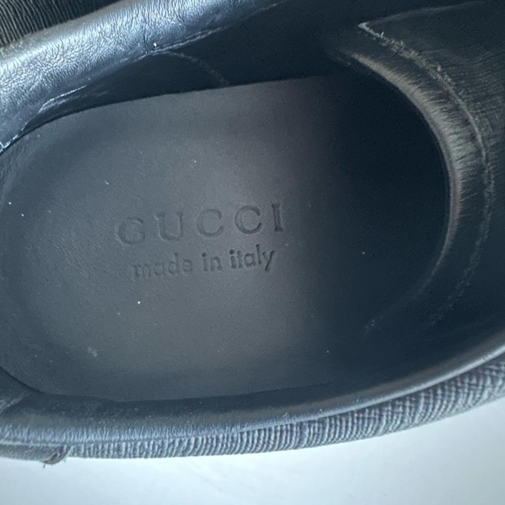 Men’s Gucci shoes - Picture 3 of 6